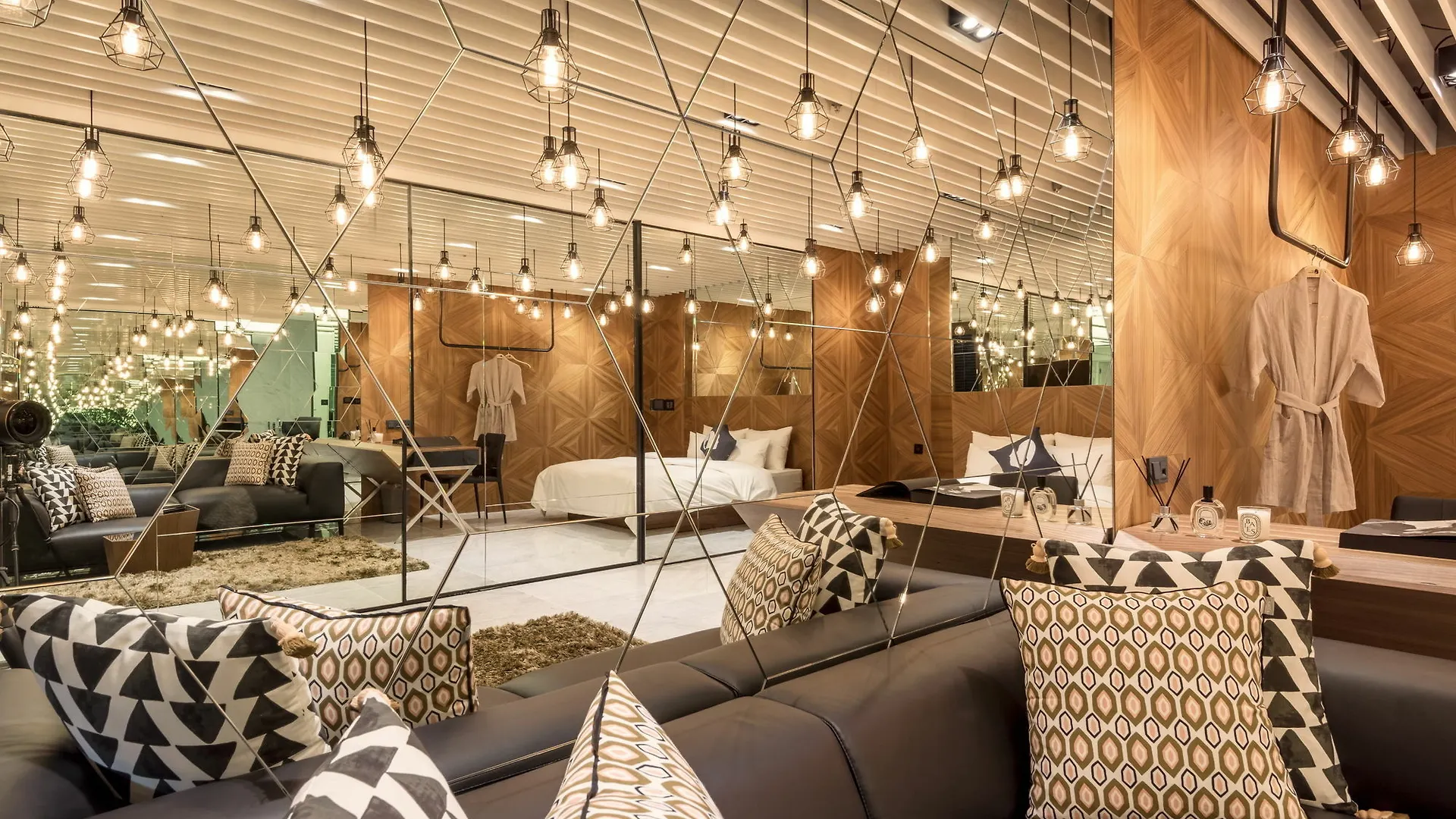 Hotel The Designers Dongdaemun Сеул