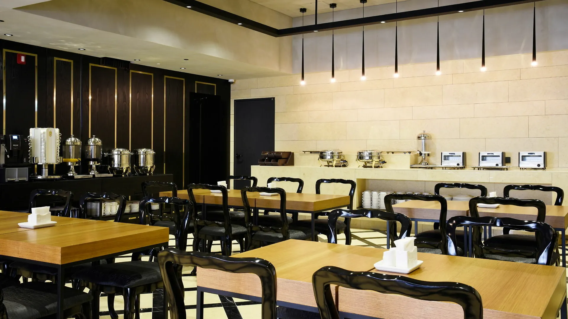 ***  Hotel The Designers Dongdaemun Сеул Южная Корея